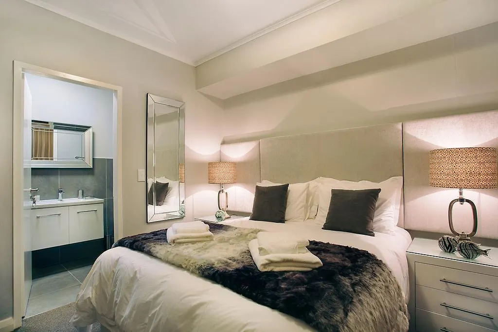 Superior Apartment Mayfair Cape Town