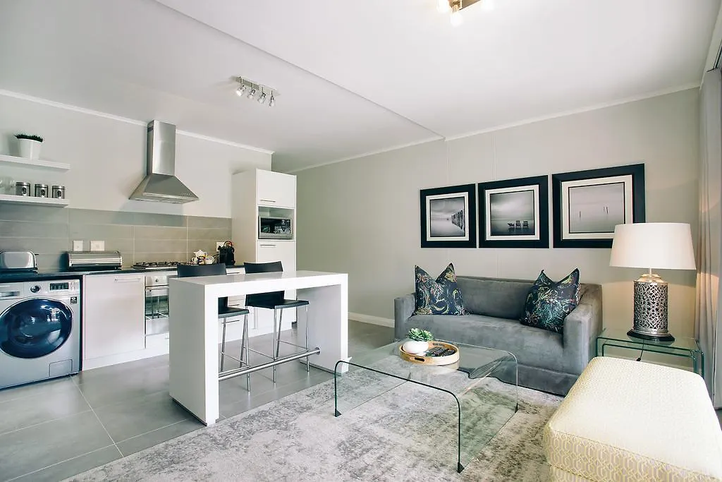 Superior Apartment Mayfair Cape Town 0*,  South Africa